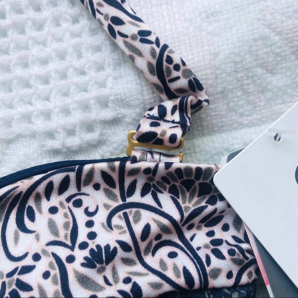 NWT Athleta Aqualuxe Batik Bikini Bandeau Top - Picture 8 of 12